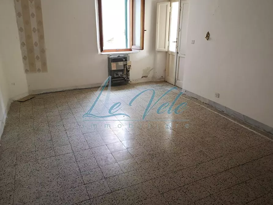 Immagine 32 di Terratetto in vendita  a Massa