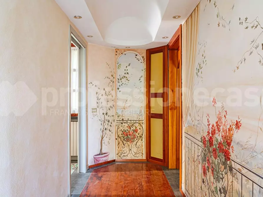 Immagine 6 di Villa in vendita  a Casciana Terme Lari