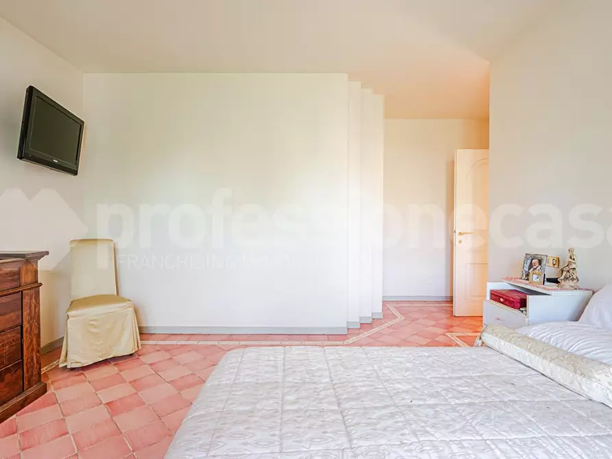 Immagine 20 di Villa in vendita  a Casciana Terme Lari