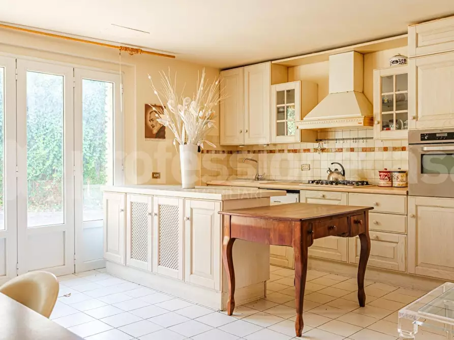 Immagine 28 di Villa in vendita  a Casciana Terme Lari