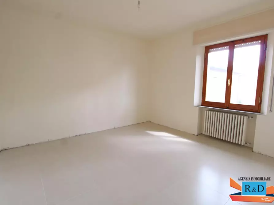 Immagine 5 di Appartamento in vendita  a Colle Di Val D'elsa