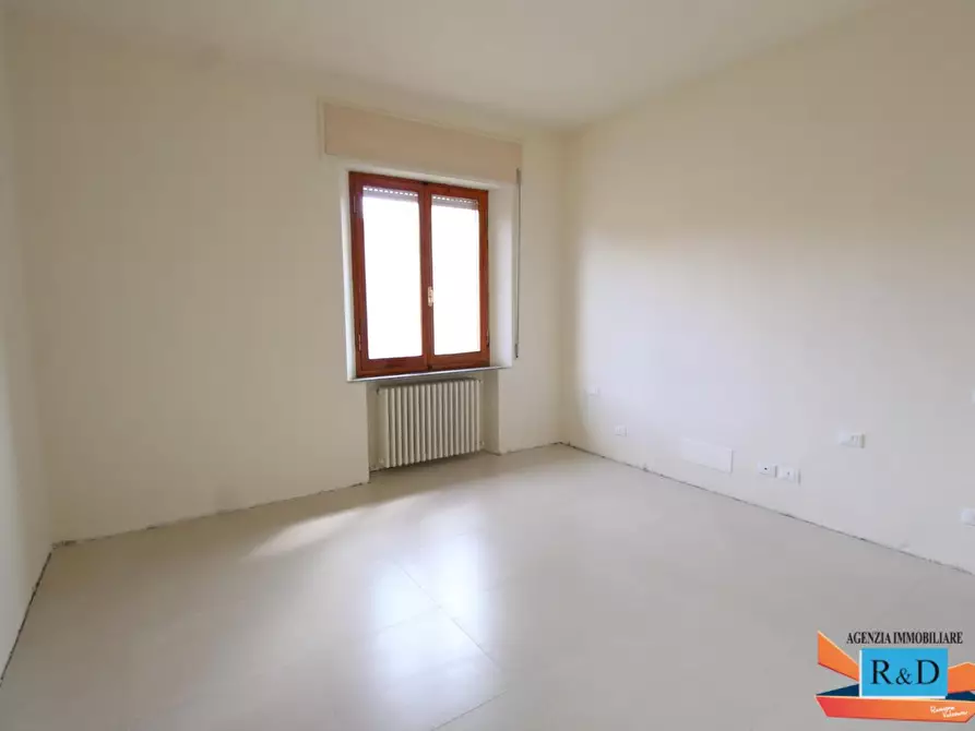 Immagine 6 di Appartamento in vendita  a Colle Di Val D'elsa