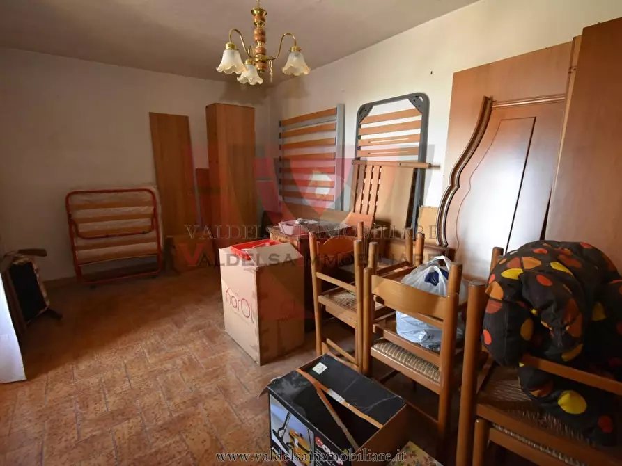 Immagine 5 di Appartamento in vendita  a Colle Di Val D'elsa