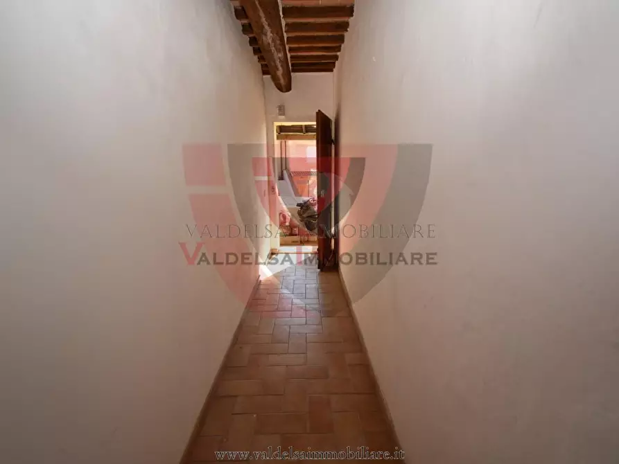 Immagine 23 di Appartamento in vendita  a Colle Di Val D'elsa