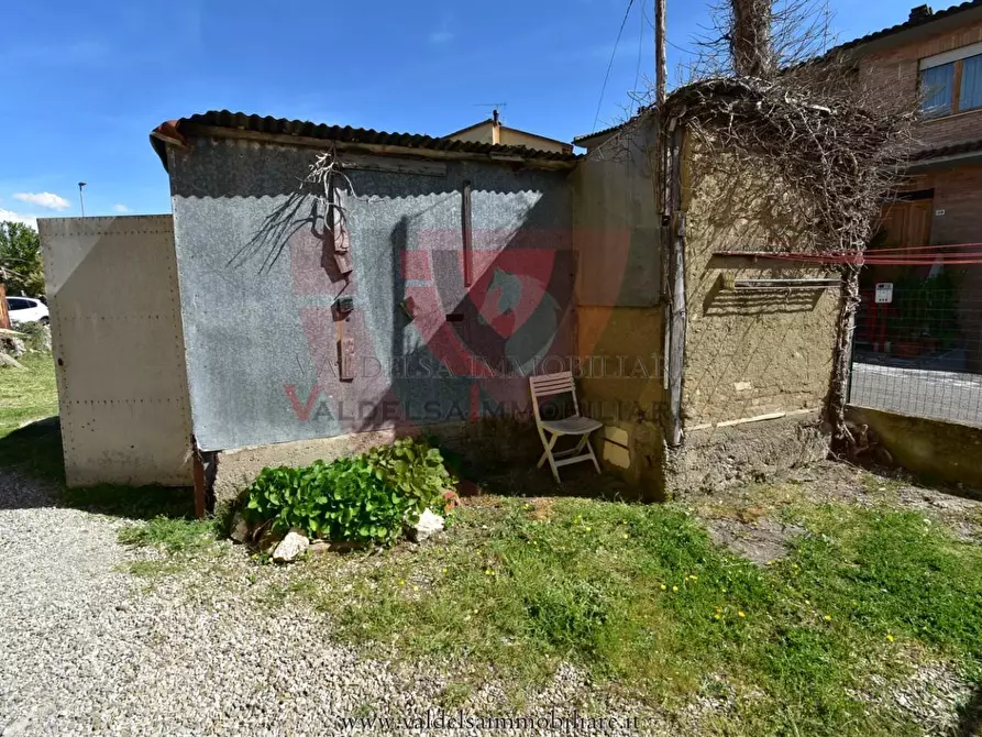 Immagine 25 di Appartamento in vendita  a Colle Di Val D'elsa