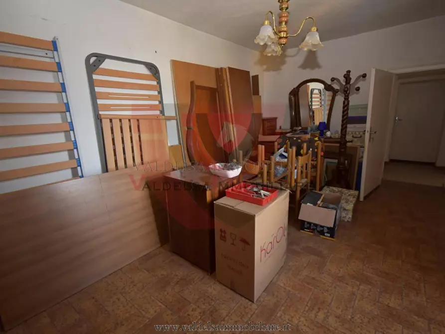 Immagine 9 di Appartamento in vendita  a Colle Di Val D'elsa