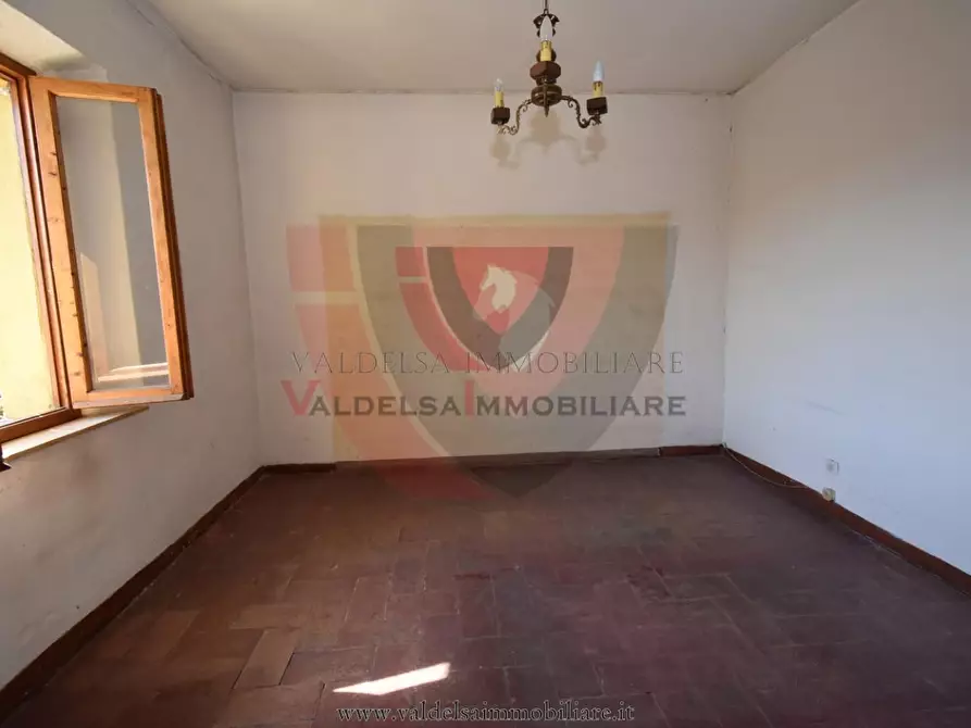 Immagine 13 di Appartamento in vendita  a Colle Di Val D'elsa