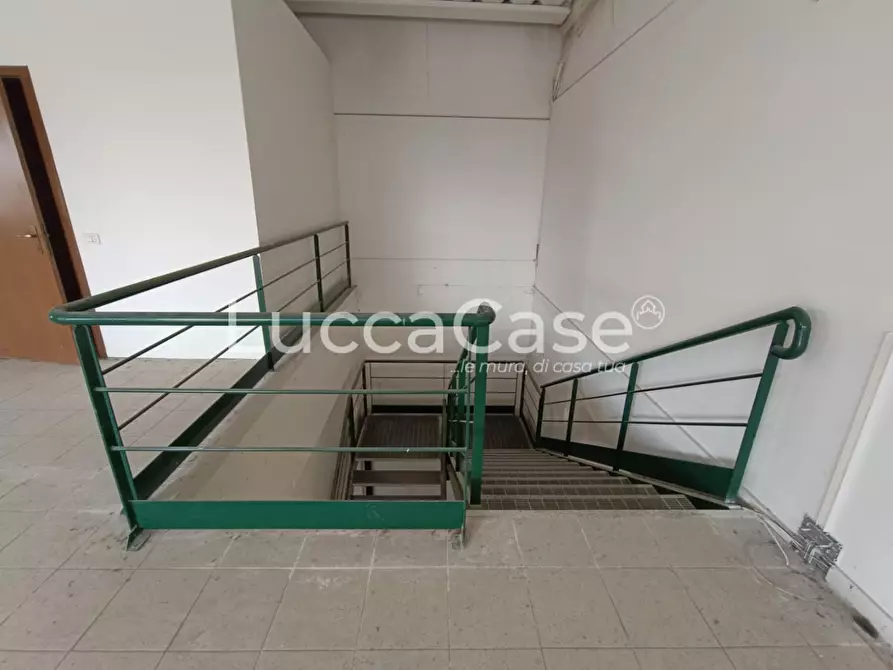 Immagine 7 di Attività artigianale in affitto  a Vicopisano