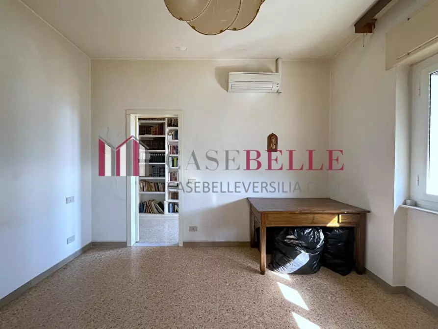 Immagine 14 di Appartamento in vendita  a Massarosa