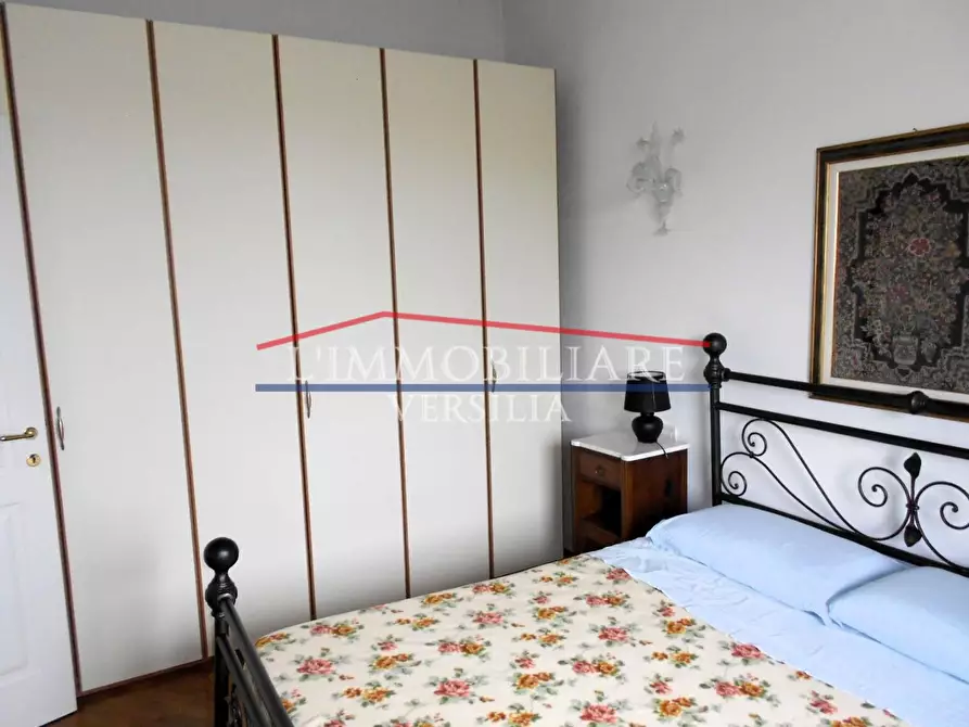 Immagine 33 di Villa in vendita  a Seravezza