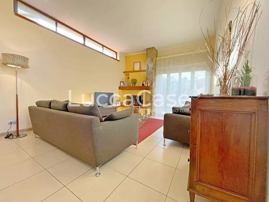 Immagine 1 di Casa indipendente in vendita  a Capannori