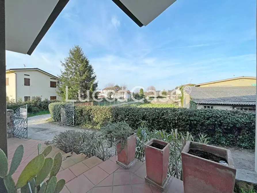 Immagine 43 di Casa indipendente in vendita  a Capannori