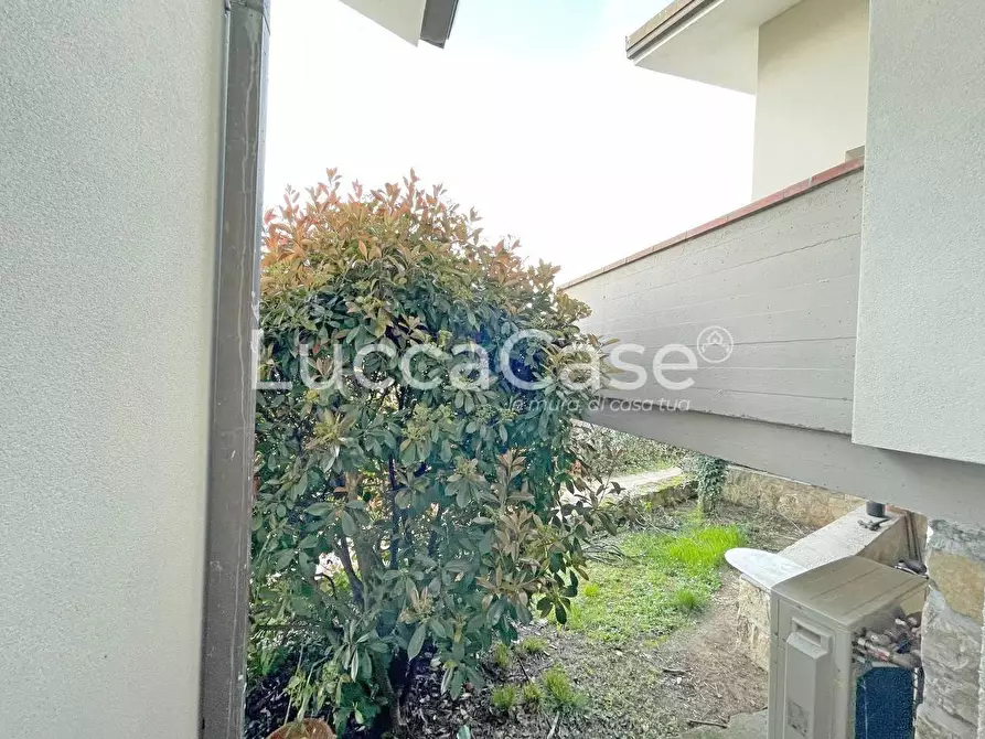 Immagine 32 di Casa indipendente in vendita  a Capannori