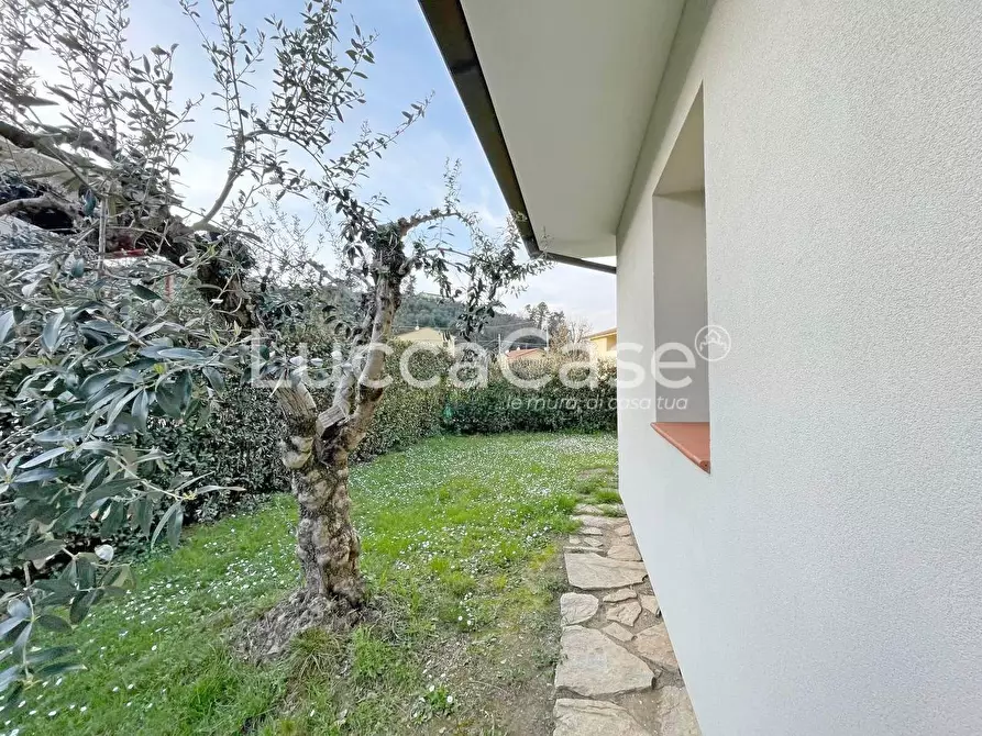 Immagine 38 di Casa indipendente in vendita  a Capannori