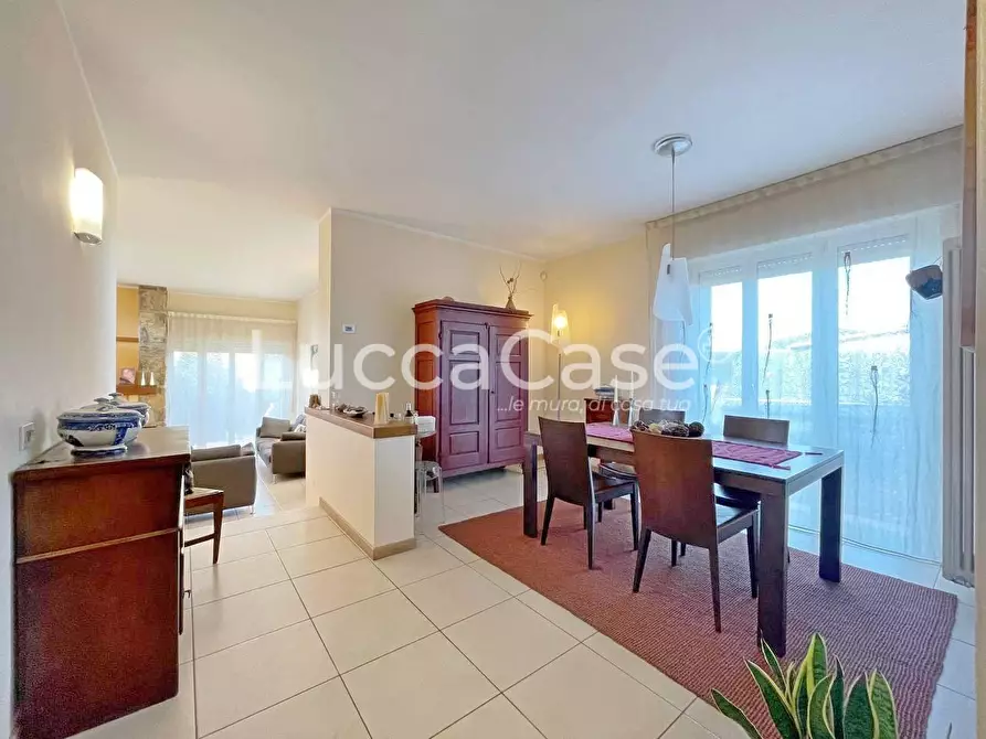 Immagine 9 di Casa indipendente in vendita  a Capannori