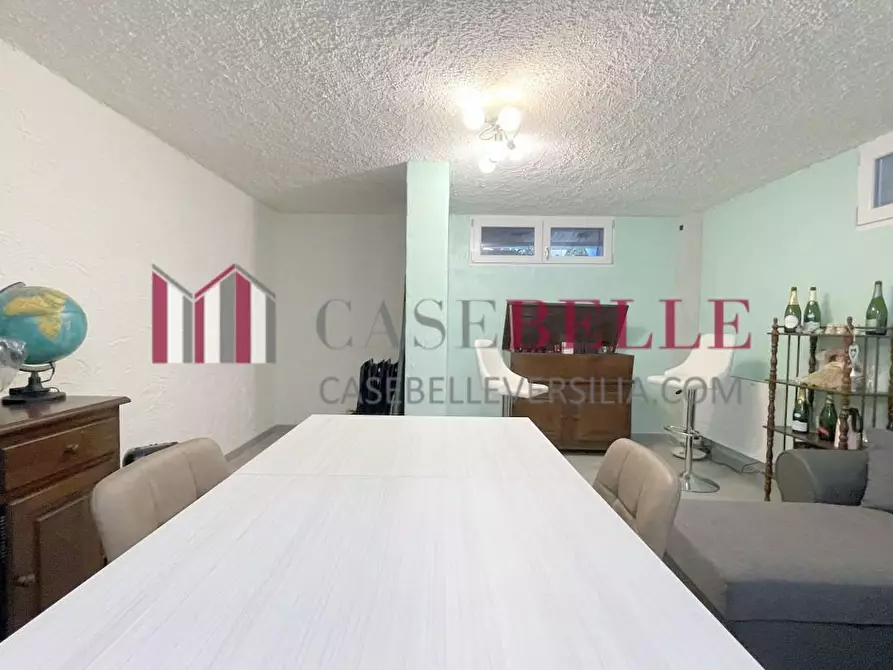 Immagine 18 di Casa bifamiliare in vendita  a Camaiore