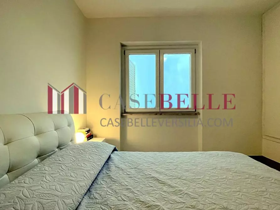 Immagine 29 di Casa bifamiliare in vendita  a Camaiore