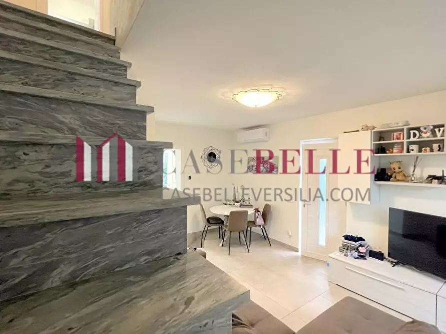 Immagine 23 di Casa bifamiliare in vendita  a Camaiore