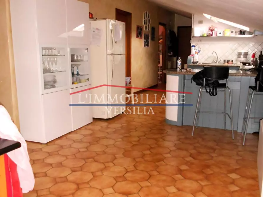 Immagine 18 di Appartamento in vendita  a Seravezza