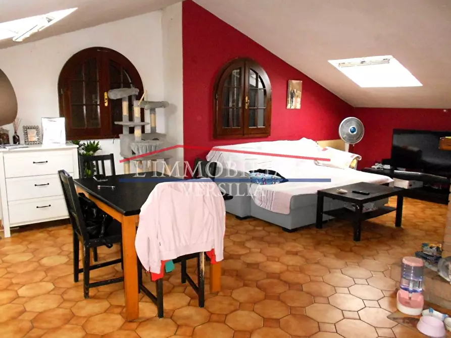 Immagine 19 di Appartamento in vendita  a Seravezza