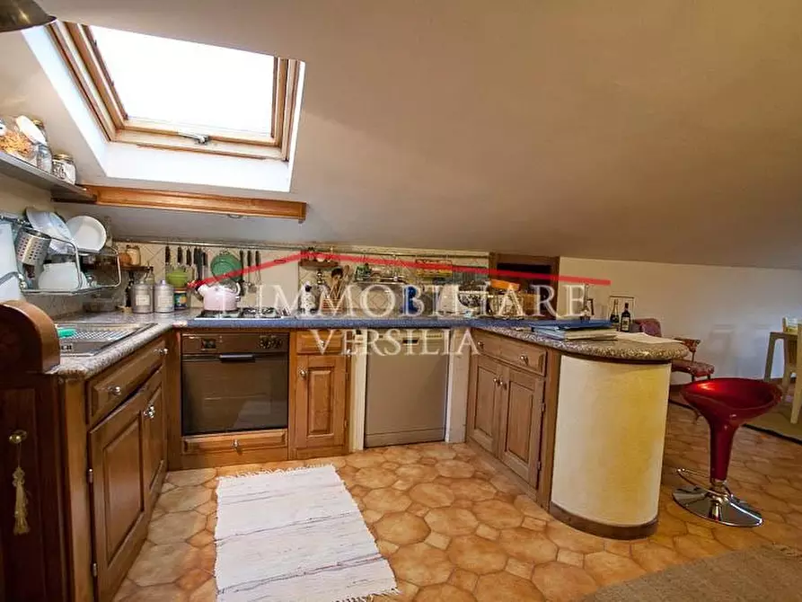 Immagine 5 di Appartamento in vendita  a Seravezza