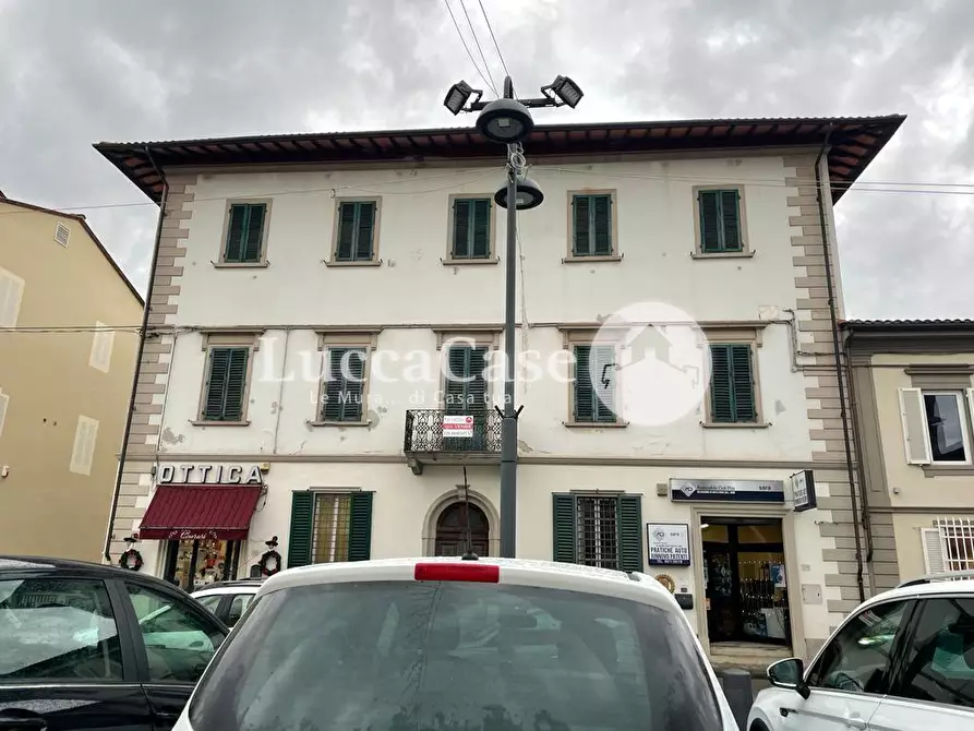 Immagine 1 di Ufficio in vendita  a Santa Croce Sull'arno