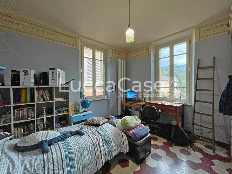 Immagine 34 di Villa in vendita  a Lucca