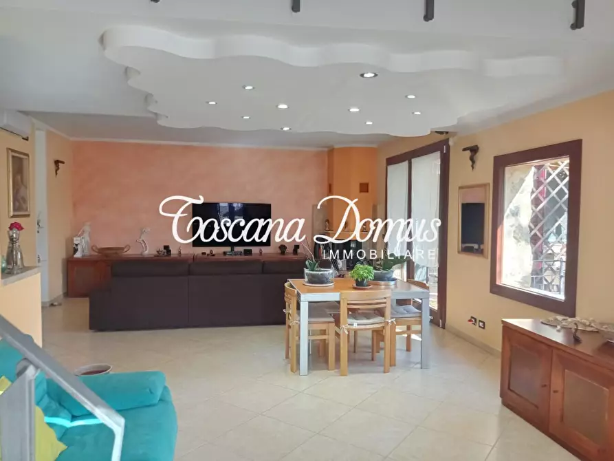 Immagine 10 di Villetta a schiera in vendita  a Monteriggioni