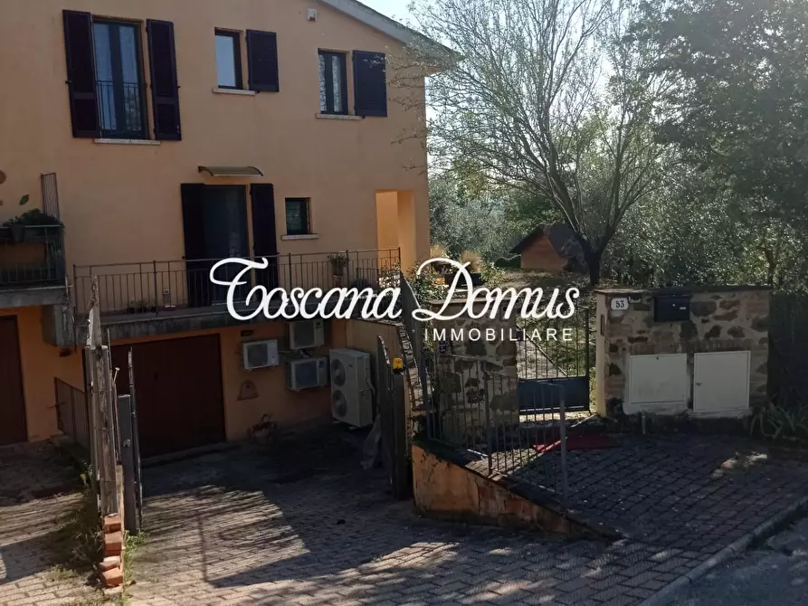 Immagine 26 di Villetta a schiera in vendita  a Monteriggioni