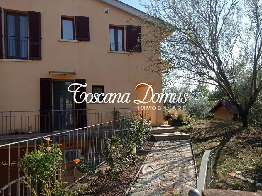 Immagine 28 di Villetta a schiera in vendita  a Monteriggioni