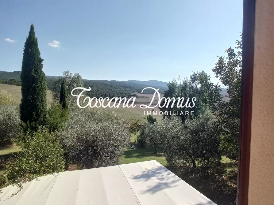 Immagine 46 di Villetta a schiera in vendita  a Monteriggioni