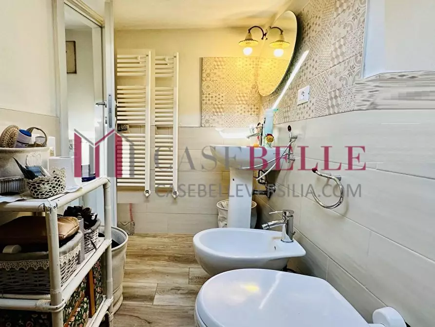 Immagine 22 di Casa indipendente in vendita  a Pietrasanta