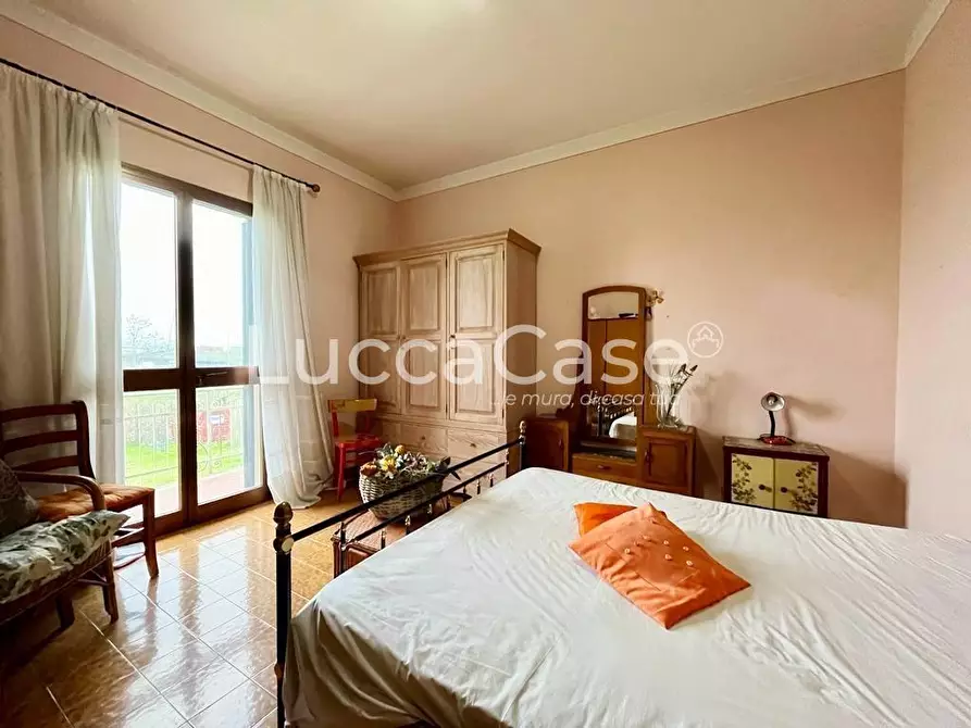 Immagine 9 di Casa bifamiliare in vendita  a Altopascio