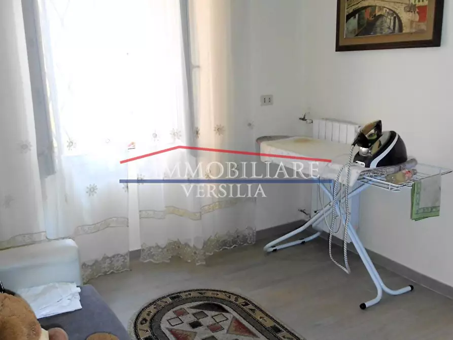 Immagine 26 di Casa indipendente in vendita  a Montignoso