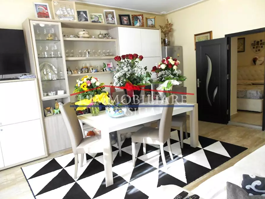 Immagine 16 di Casa indipendente in vendita  a Montignoso