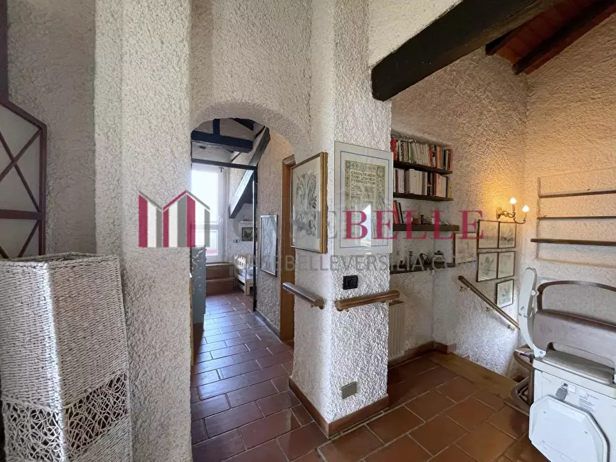 Immagine 34 di Villa in vendita  a Camaiore