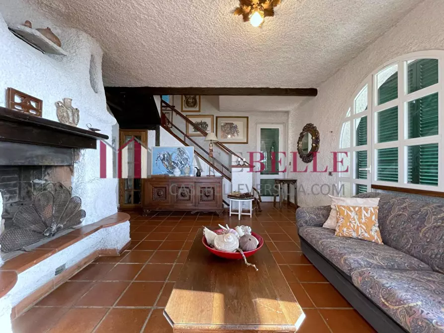 Immagine 13 di Villa in vendita  a Camaiore