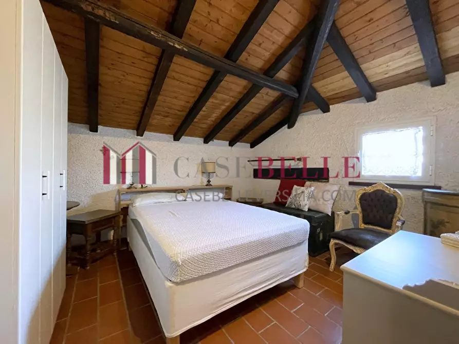 Immagine 36 di Villa in vendita  a Camaiore