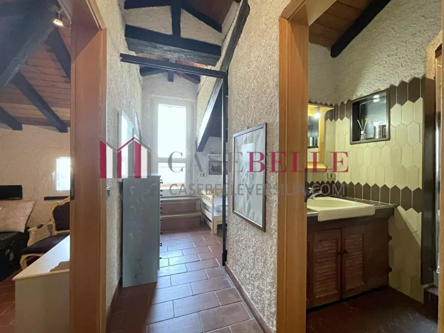 Immagine 35 di Villa in vendita  a Camaiore