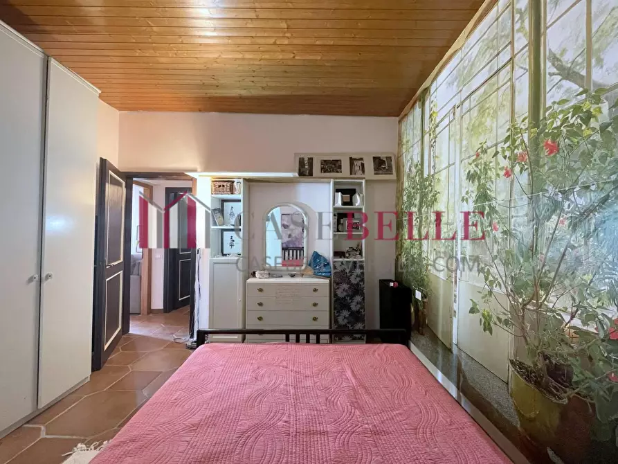 Immagine 62 di Villa in vendita  a Camaiore