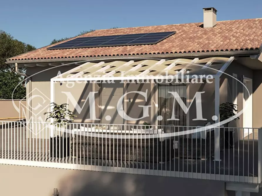 Immagine 7 di Villa in vendita  a Santa Maria A Monte