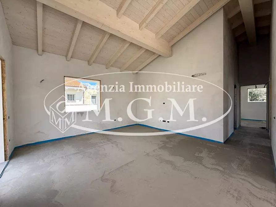 Immagine 33 di Casa indipendente in vendita  a Calcinaia