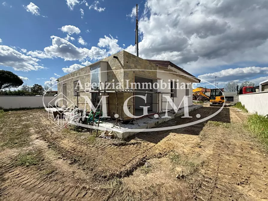 Immagine 48 di Casa indipendente in vendita  a Calcinaia