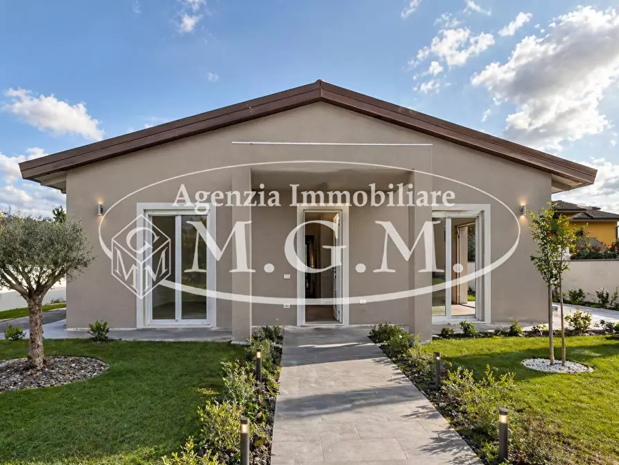 Immagine 12 di Casa indipendente in vendita  a Calcinaia