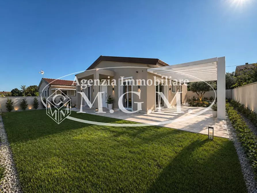 Immagine 6 di Casa indipendente in vendita  a Calcinaia