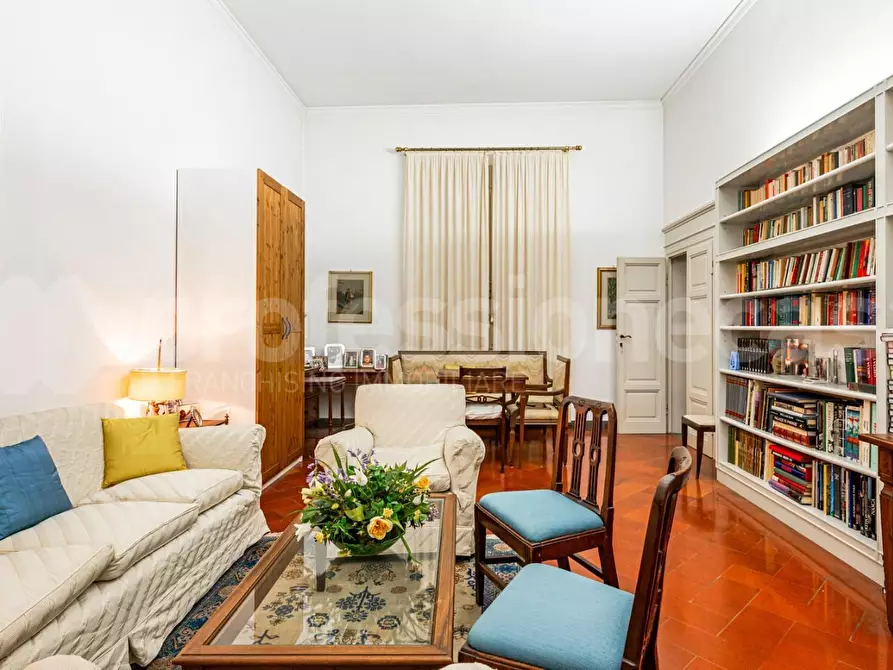 Immagine 28 di Villa in vendita  a Pisa