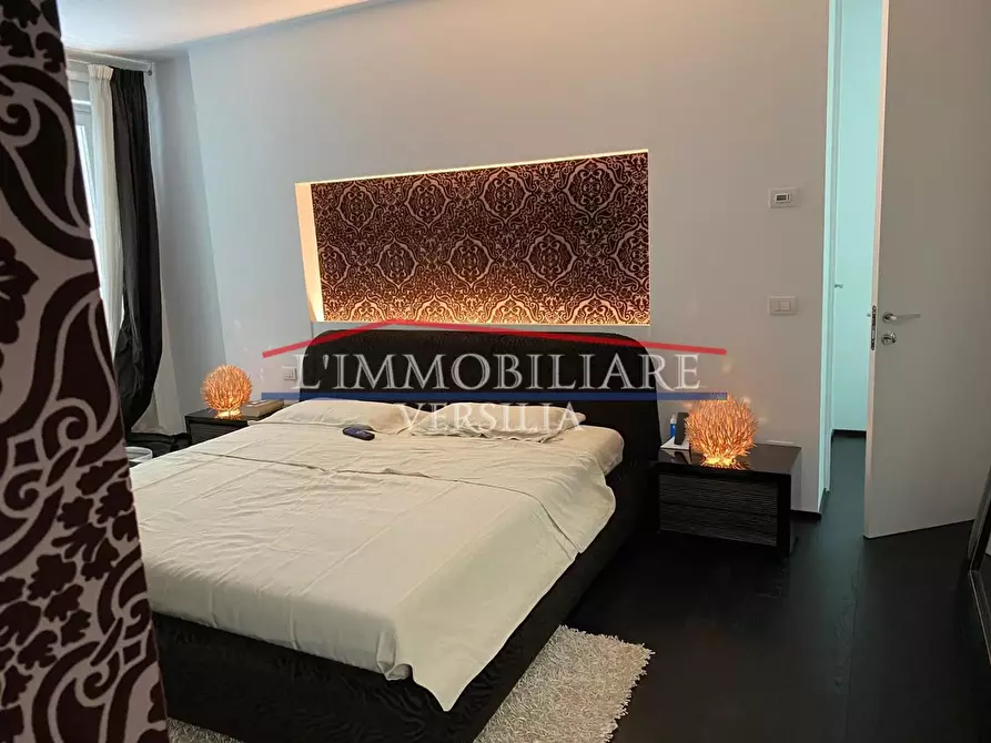 Immagine 20 di Villa in vendita  a Forte Dei Marmi