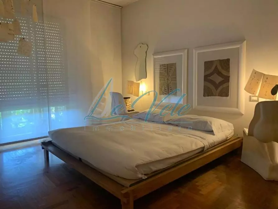 Immagine 8 di Appartamento in vendita  a Massa