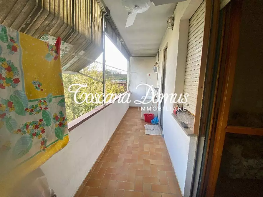 Immagine 4 di Appartamento in vendita  a Siena