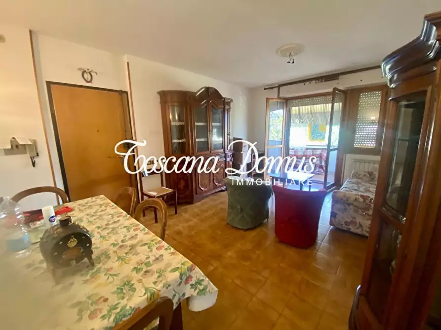 Immagine 6 di Appartamento in vendita  a Siena